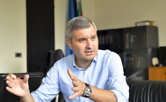 Елен Герджиков: С палежи се опитват да запазят паметника пред НДК