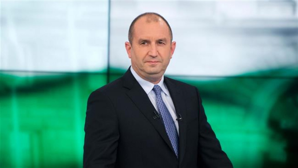Радев: АПИ скандално наруши забраната на Борисов за обществените поръчки