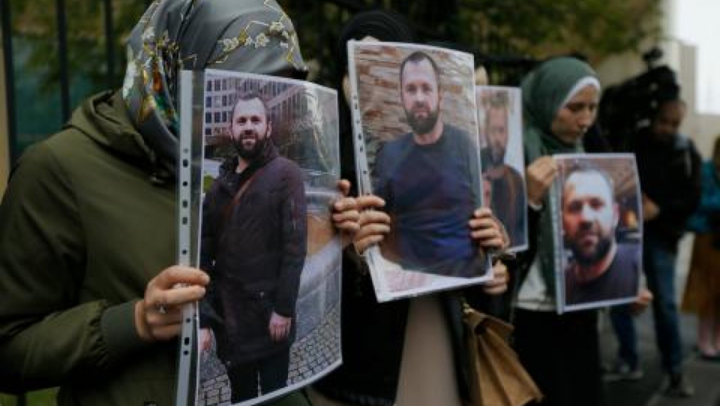 Германия изгони двама руски дипломати заради убийството на чеченски бунтовник в Берлин