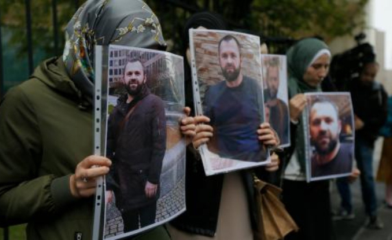 Германия изгони двама руски дипломати заради убийството на чеченски бунтовник в Берлин