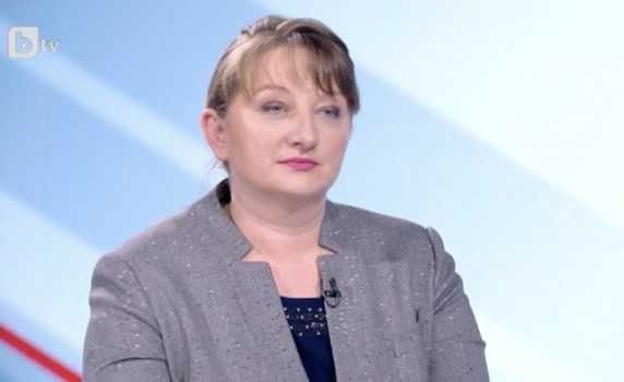 Деница Сачева: Законът за личната помощ няма да бъде отменян