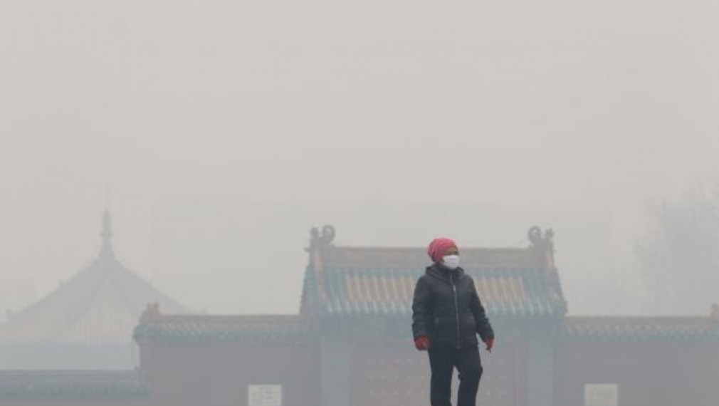 Ужасяващи снимки на "Еърпокалипсис" в Китай