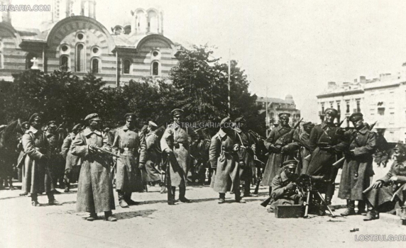 95 години от Деветоюнския преврат
