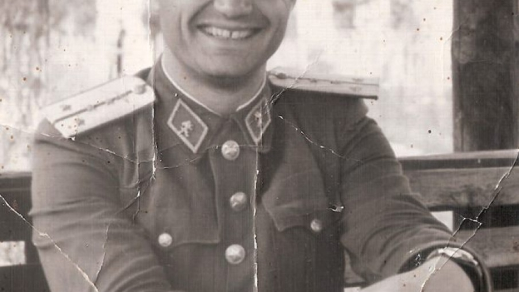 Георги Разсолков - първият български авиатор, преминал свръхзвуковата бариера