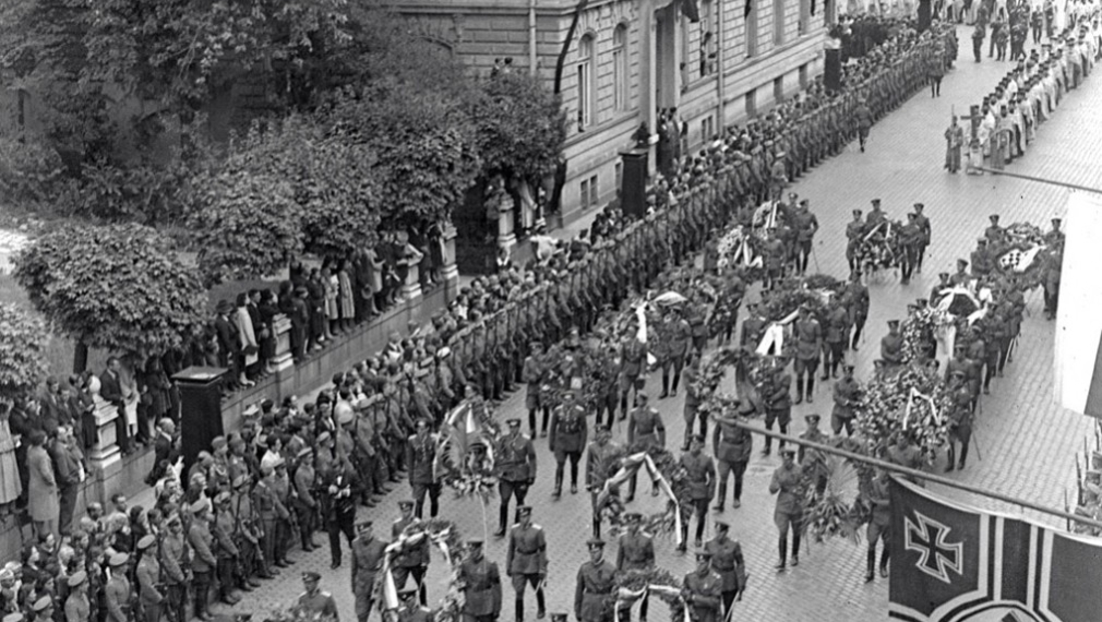 Извънредна сесия на XXV ОНС по повод смъртта на цар Борис III, 1943г.