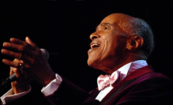 Jon Hendricks & Friends - Freddie Freeloader