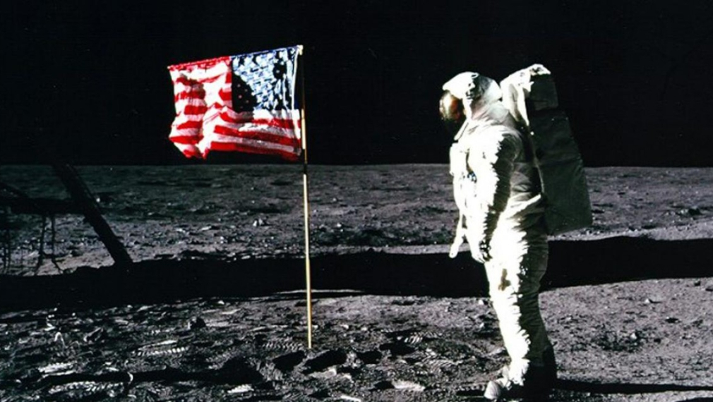 Преди 50 г. човек каца за първи път на Луната 