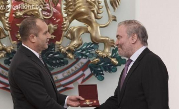 Президентът награди Валерий Гергиев с орден „Св.Св. Кирил и Методий“