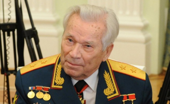 Калашников се покаял за АК-47 в писмо до руския патриарх Кирил 