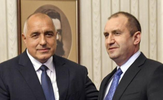 Прогноза: Четири варианта за развитието на политическата криза