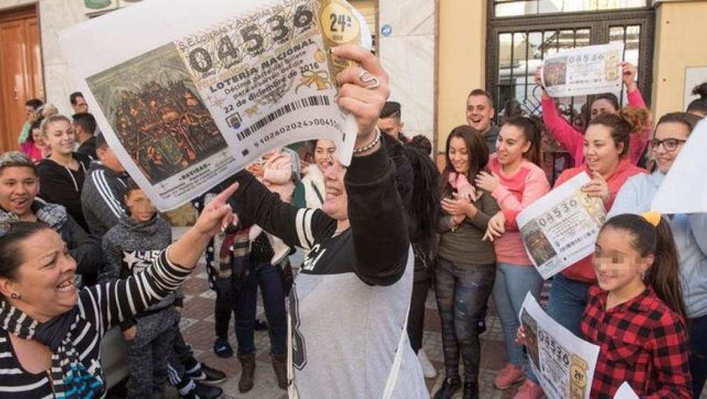 Комунисти спечелиха 56 милиона от лотария в Испания 