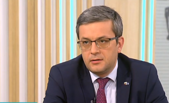 Тома Биков: Плурализъм е да има различни гледни точки, а не да бъде премахната една от тях