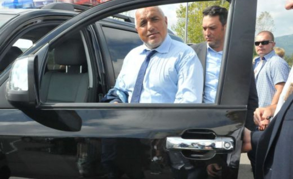 Борисов иска среща с премиера на Турция за бежанците