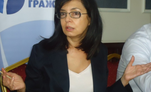 Кунева: В Европа е политически опасно разделението за мигрантите