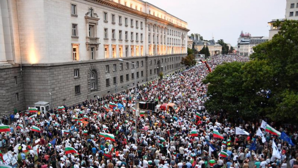 Протестите в България влязоха в световните заглавия