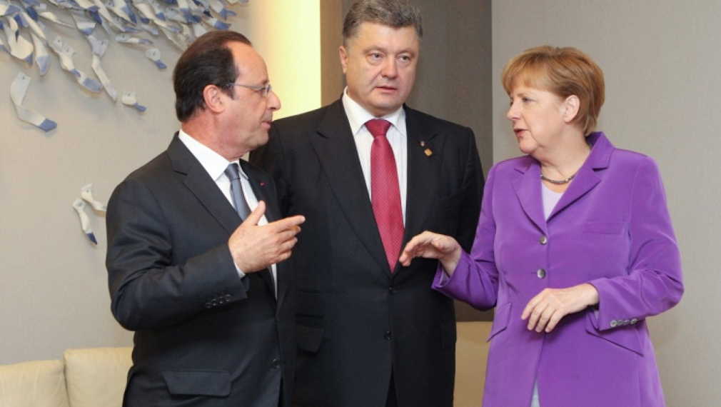 Меркел, Оланд и Порошенко се срещат в Берлин