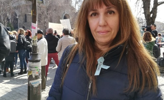 Медицинската сестра Мая Илиева: Уволниха ме с помощта на КНСБ