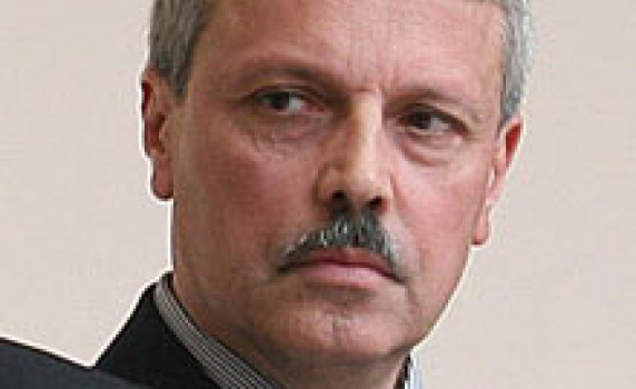 Иван Драшков – човекът, който може да обедини Иван Костов, Ахмед Доган и Румен Петков