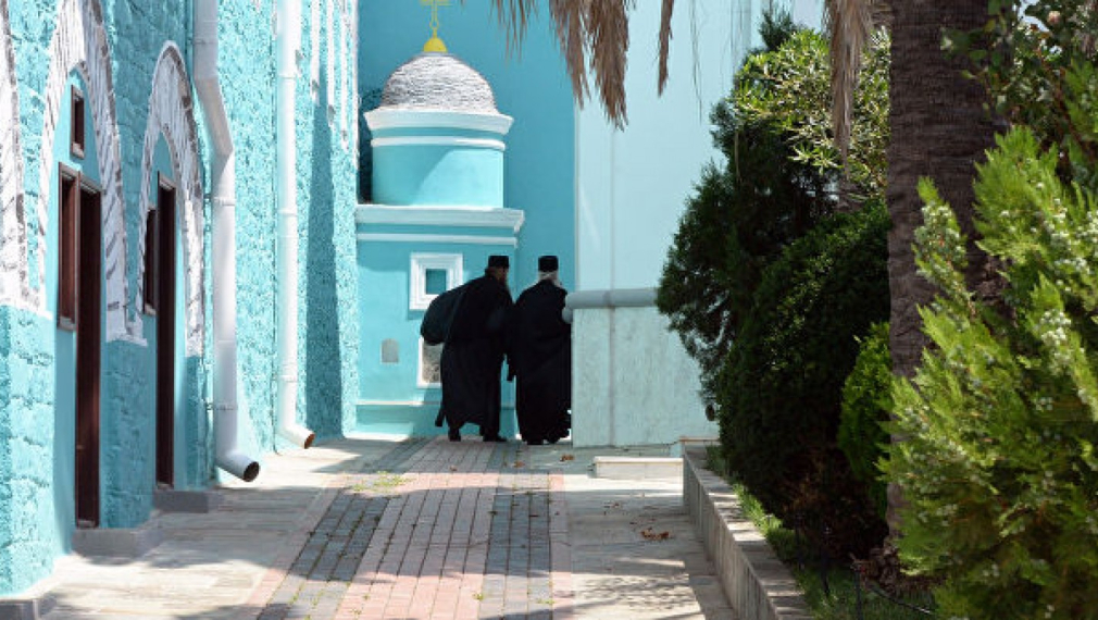 Делегация на „новата църква“ на Украйна не беше допусната в атонските манастири 