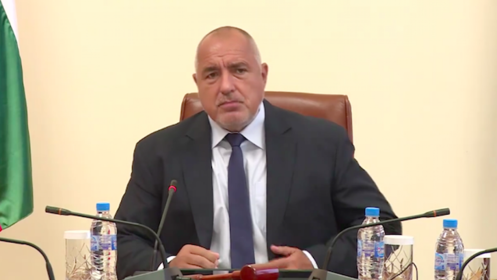 Премиерът: Сделката за акциите на ПИБ е изключително важна за влизането в еврозоната