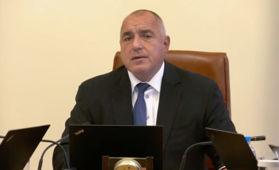 Борисов: Надявам се причината за взрива в "Пирогов" да не е запалена цигара
