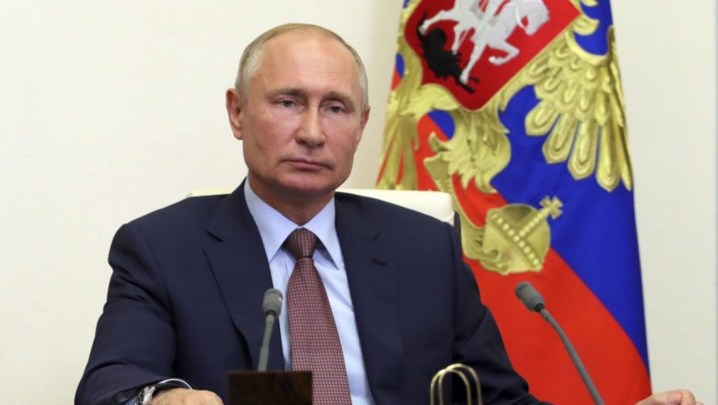  Путин обяви, че Русия първа е регистрирала ваксина. Една от дъщерите му я пробвала върху себе си