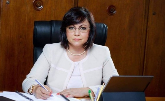 Корнелия Нинова: Отказвам разговори за пари и власт с отделни личности в БСП. От това ми идват проблемите