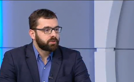 Стоян Мирчев: Опитът на Борисов за отпушване на напрежението няма да проработи