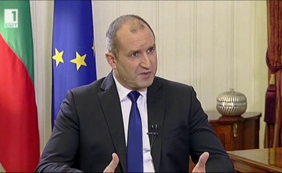 Румен Радев: Офертата на САЩ за новите самолети е 3,45 млрд. лв. със 100% авансово плащане