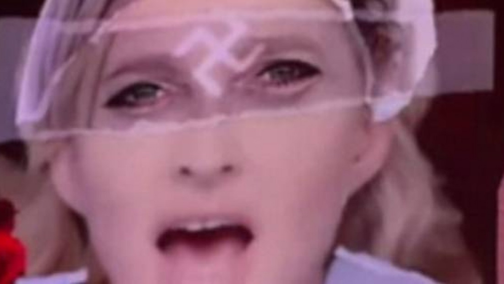  Льо Пен за Мадона: Застарелите певици имат нужда да провокират
