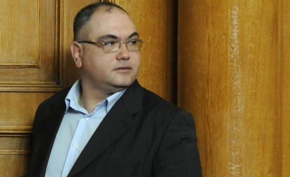 Изгониха Владимир Кузов от ДПС