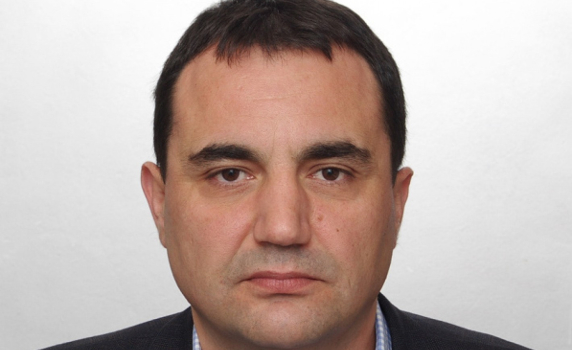 Политическото "чистофайничество" на десните е инфантилно. Време е за общи усилия