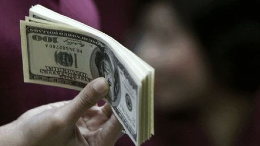 БВП на Русия се е свил с 10,1% 
