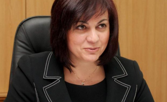 Нинова: Ако не беше БСП, сделката ГЕРБ-ДПС за мюфтийството щеше да мине