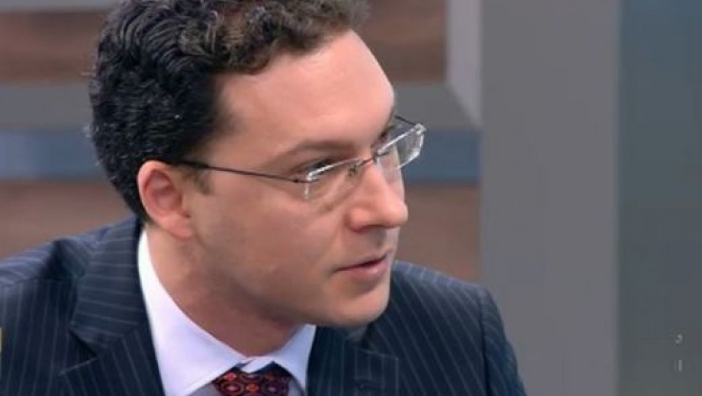 Даниел Митов: До 3 г. затвор за трафикантите на хора