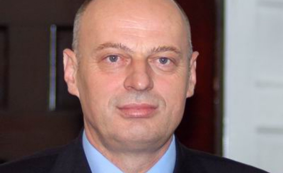 Бившият косовски премиер Агим Чеку арестуван у нас

