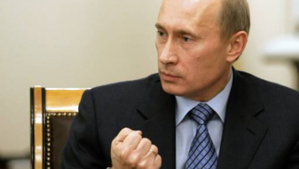 Десет години цялата власт е в ръцете на Путин