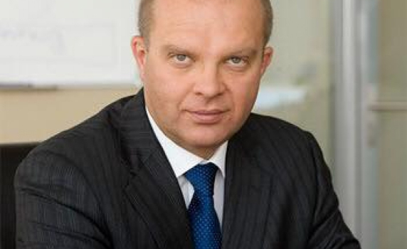 Свидетел провали сделката за "Виваком" на инвестиционния банкер Юрий Соловьов