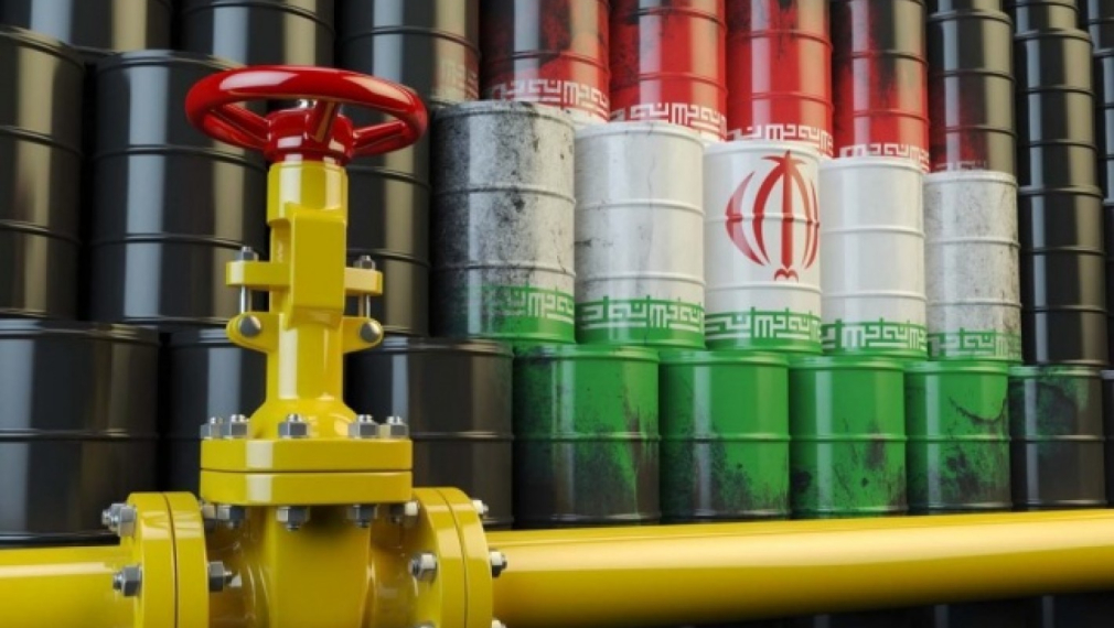 Иран и Китай подготвят енергийна "бомба" за САЩ 