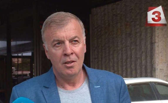 Божков: Сираков ще получи акциите на "Левски"