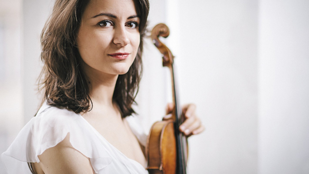 Лия Петрова се завръща в България за концерт със Софийската филхармония