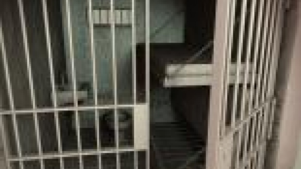 Първи арести за купуване на гласове  