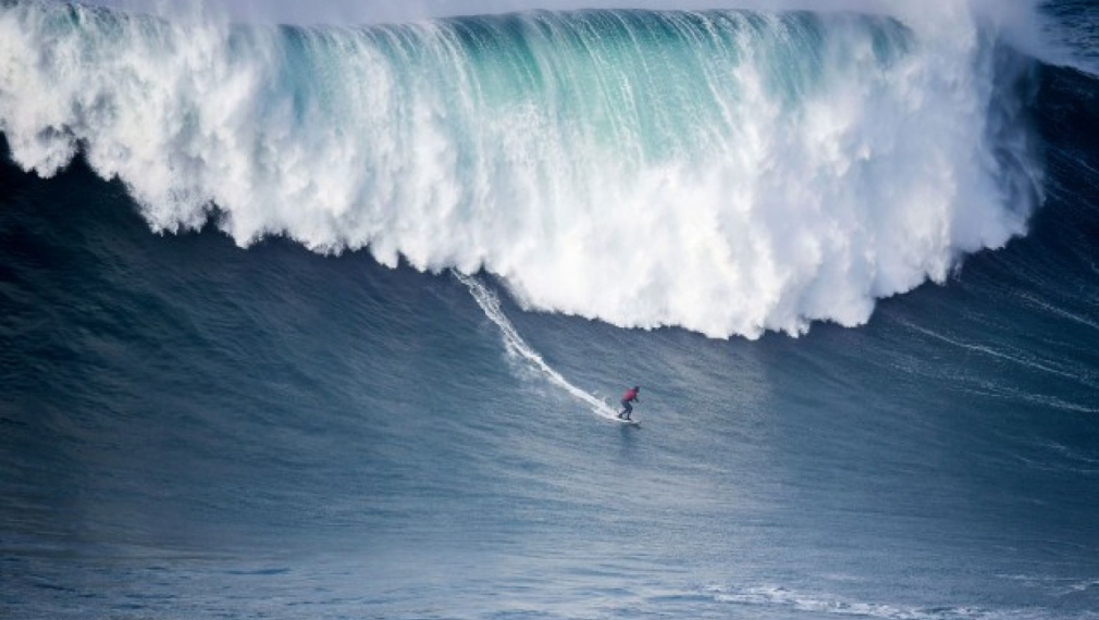 Нов рекорд за най-голямата вълна, сърфирана някога