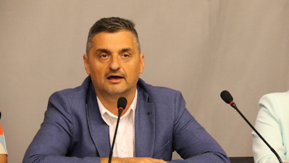 Кирил Добрев: Предлагам всички снегорини да се съберат в София и да стачкуват срещу БСП