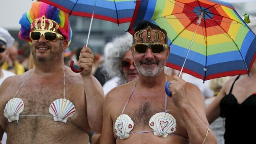 Посланици и световни организации подкрепят гей парада в София 