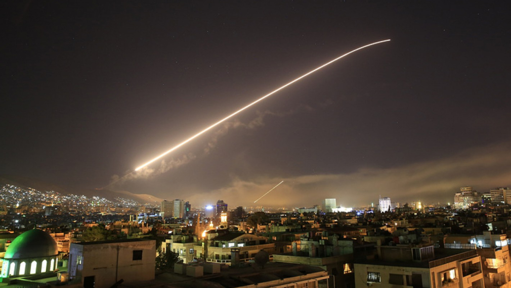 Вашингтон, Лондон и Париж нанесоха удари по Сирия