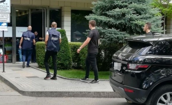 Антимафиоти влязоха във фирмата, в която работи Кристиян Бойков