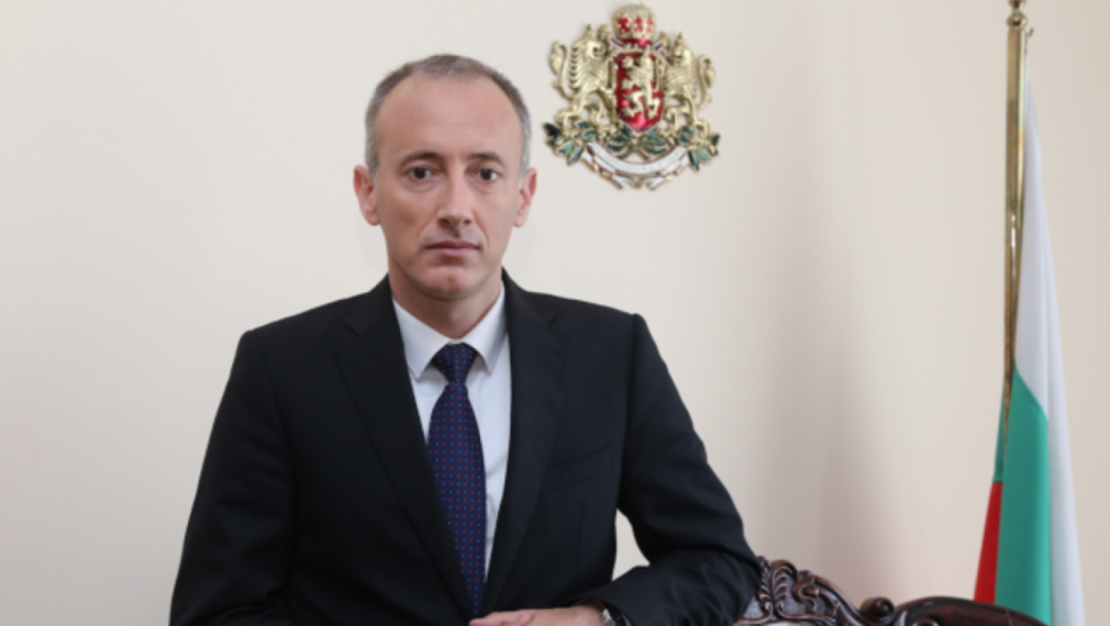 Учебната година ще приключи дистанционно