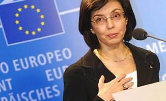 Меглена Кунева: Историята не започва с правителството на ГЕРБ
