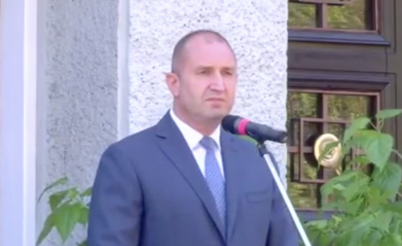 Радев: Политическата класа е отговорна за всичките тези сблъсъци 
